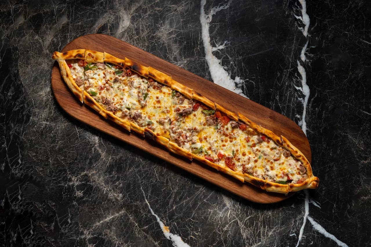 Beef Pide